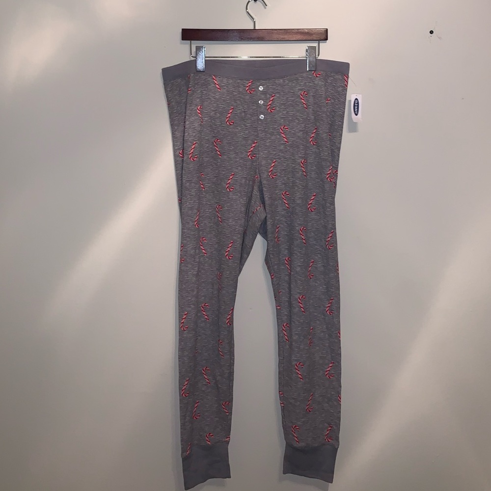 BRAND NWT Old Navy Gray Candy Cane Cropped Pants - Picture 2 of 10